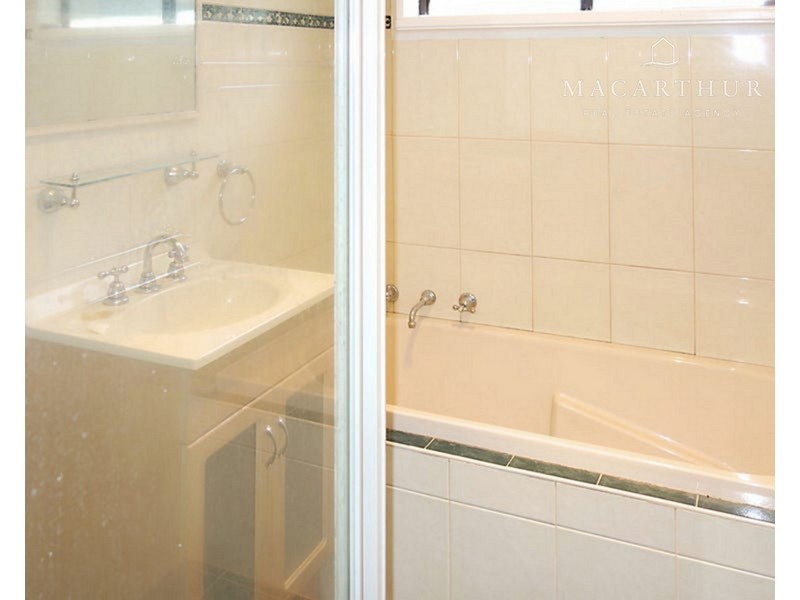 13 Paull Street, Kooringal NSW 2650