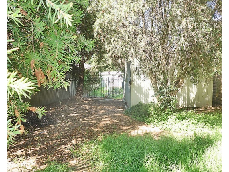 13 Paull Street, Kooringal NSW 2650