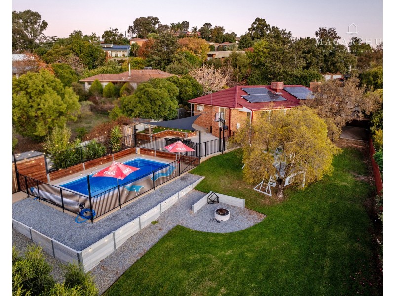 1 Jamie Place, Tolland NSW 2650