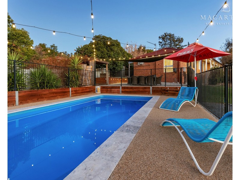 1 Jamie Place, Tolland NSW 2650
