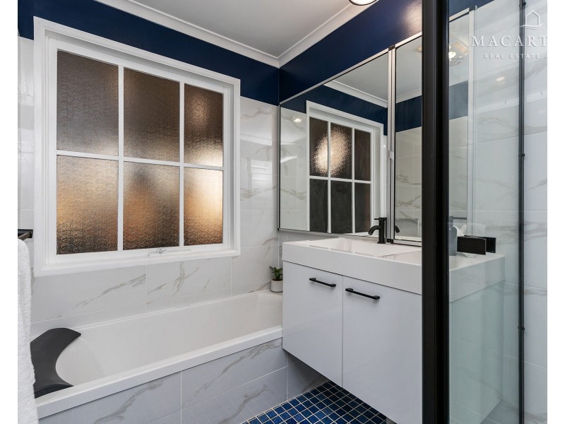 1 Jamie Place, Tolland NSW 2650