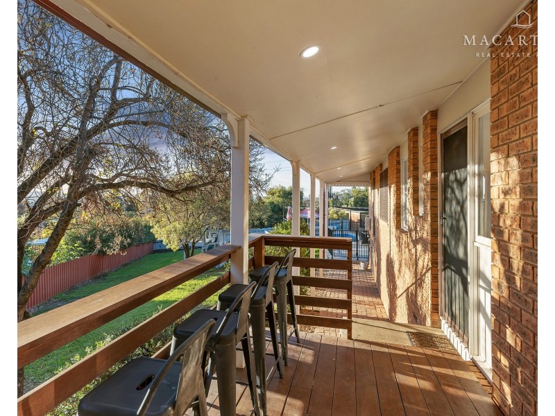 1 Jamie Place, Tolland NSW 2650