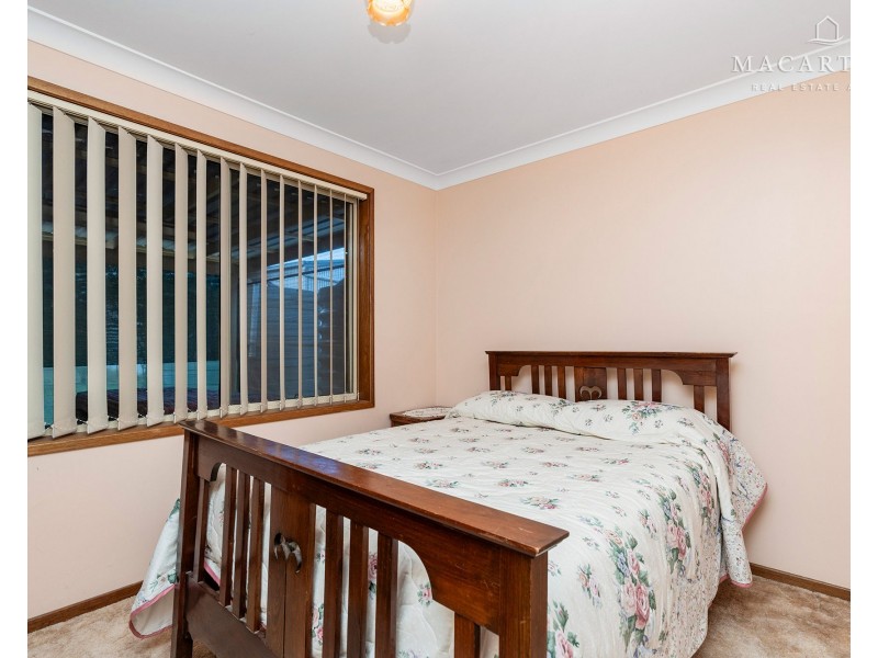 10 Ashbridge Road, Ganmain NSW 2702