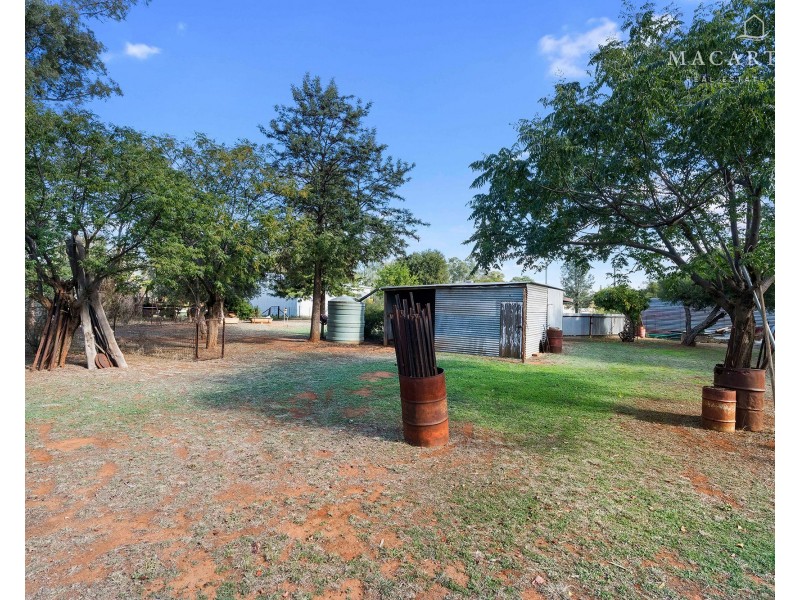 10 Ashbridge Road, Ganmain NSW 2702