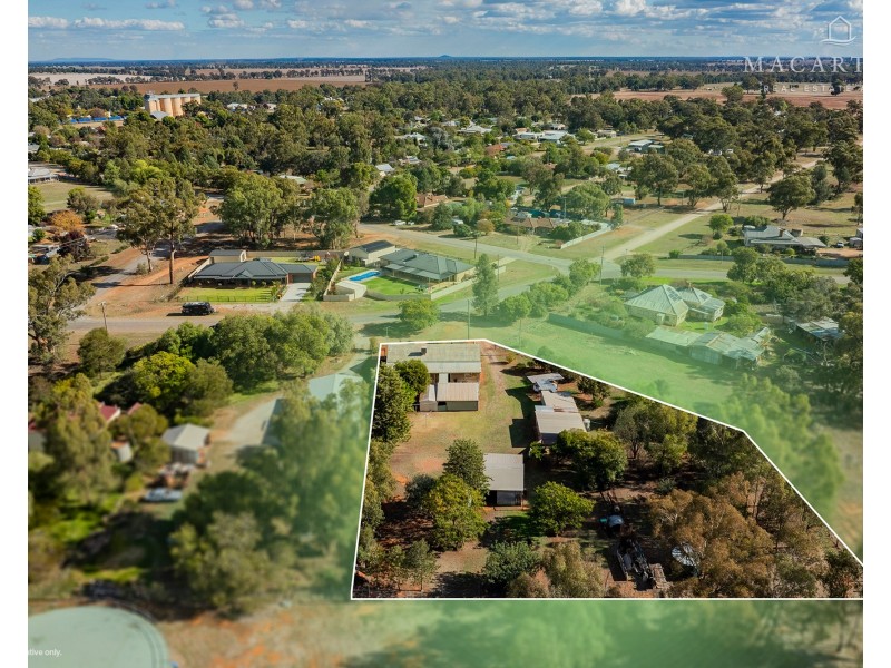 10 Ashbridge Road, Ganmain NSW 2702