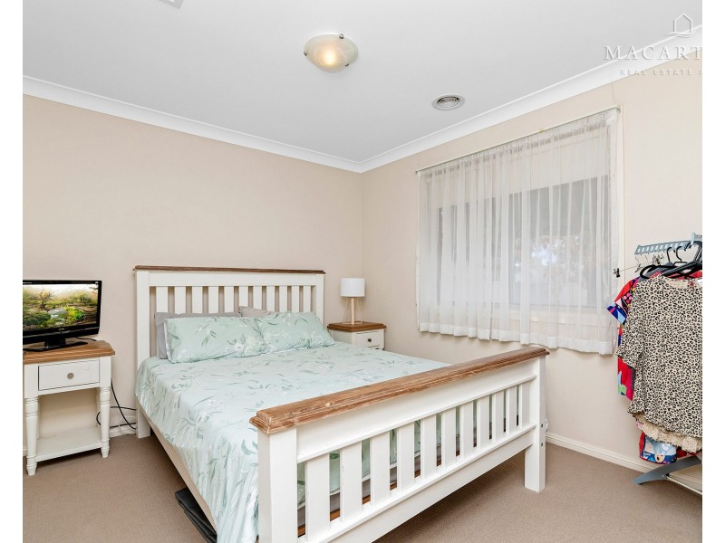 7 Allunga Street, Glenfield Park NSW 2650