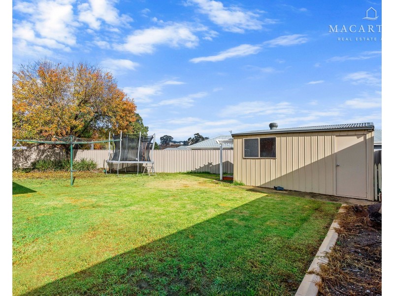 7 Allunga Street, Glenfield Park NSW 2650
