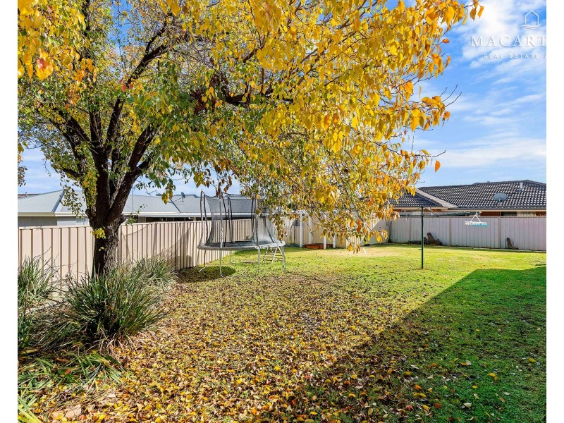 7 Allunga Street, Glenfield Park NSW 2650