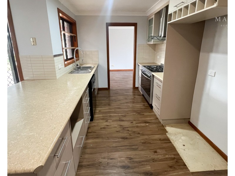 19 Gunn Drive, Estella NSW 2650