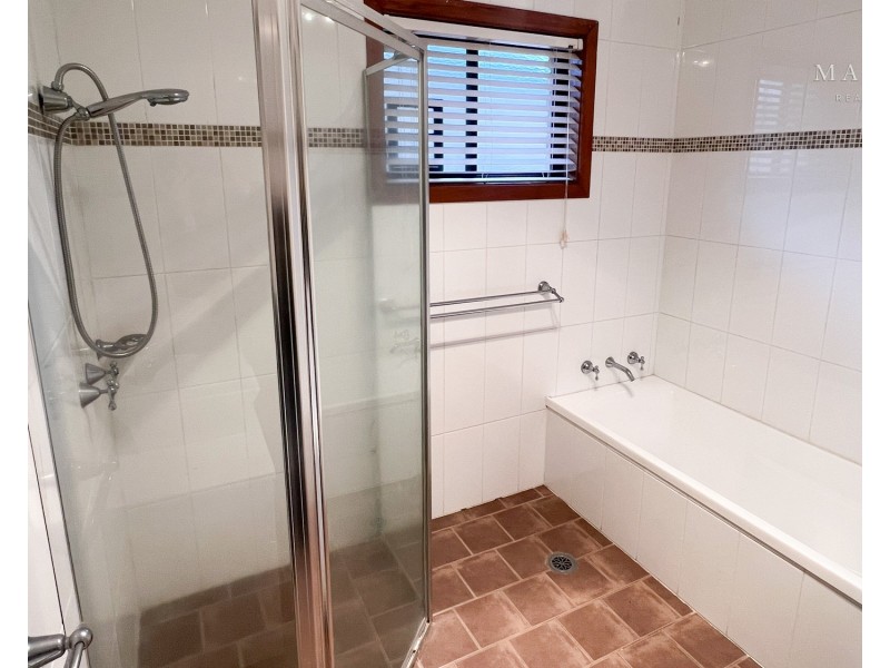 19 Gunn Drive, Estella NSW 2650