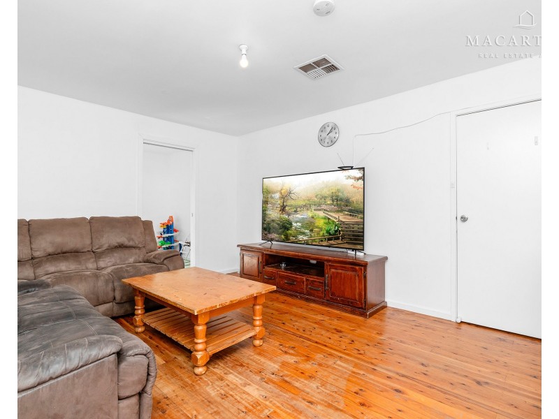 67 Raye Street, Tolland NSW 2650