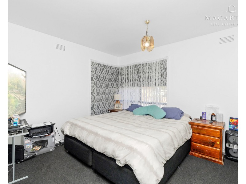 67 Raye Street, Tolland NSW 2650