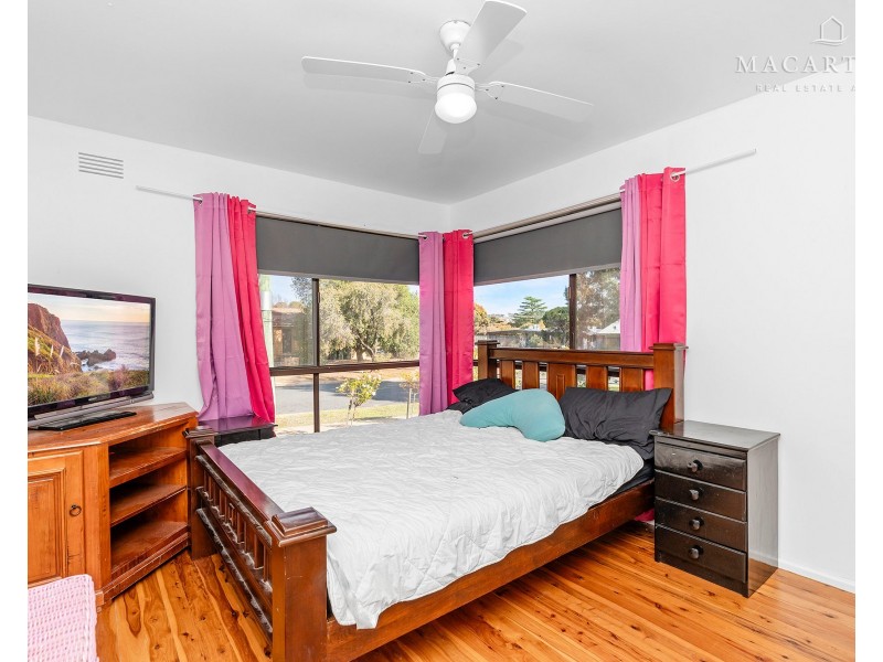 67 Raye Street, Tolland NSW 2650