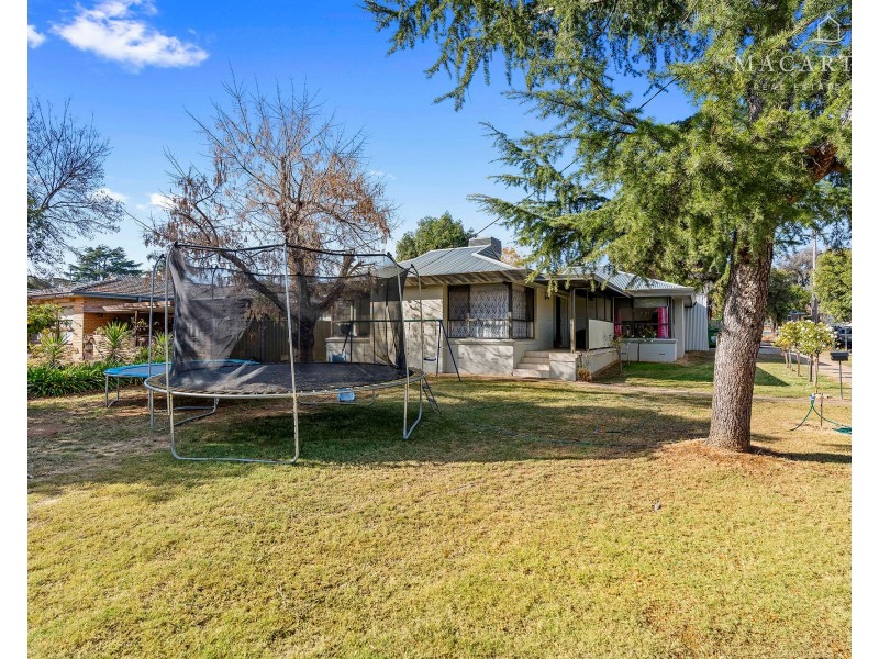 67 Raye Street, Tolland NSW 2650