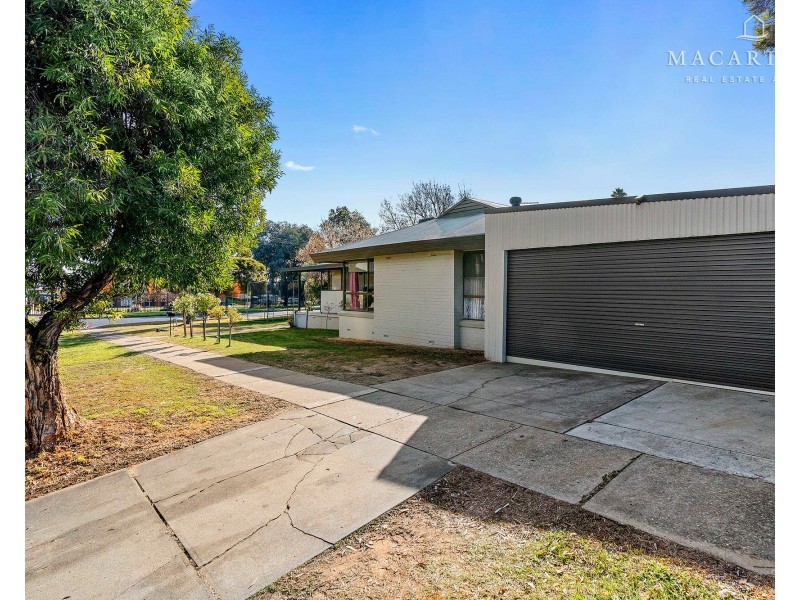 67 Raye Street, Tolland NSW 2650