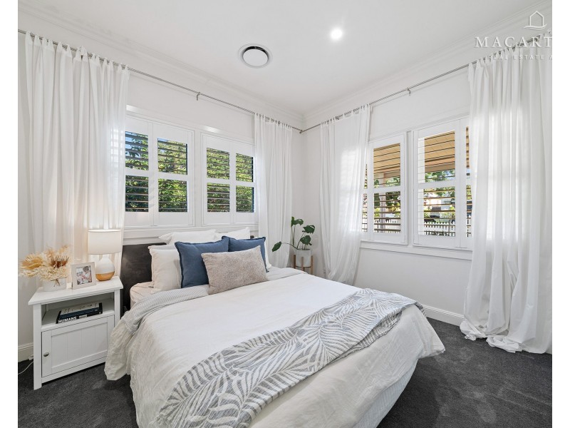 39 Gormly Avenue, Wagga Wagga NSW 2650