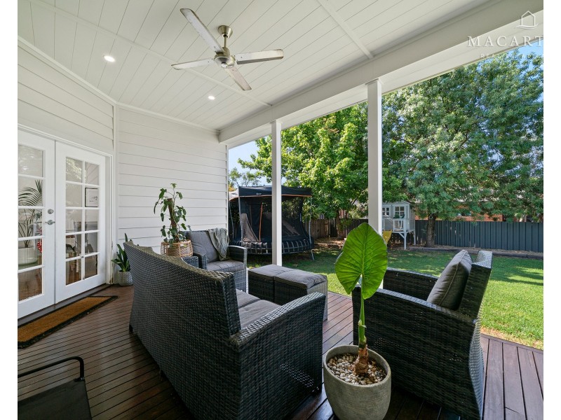 39 Gormly Avenue, Wagga Wagga NSW 2650