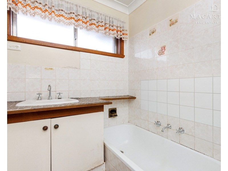 23 Coyne Street, Mount Austin NSW 2650