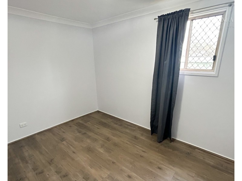 16 Toy Place, Tolland NSW 2650