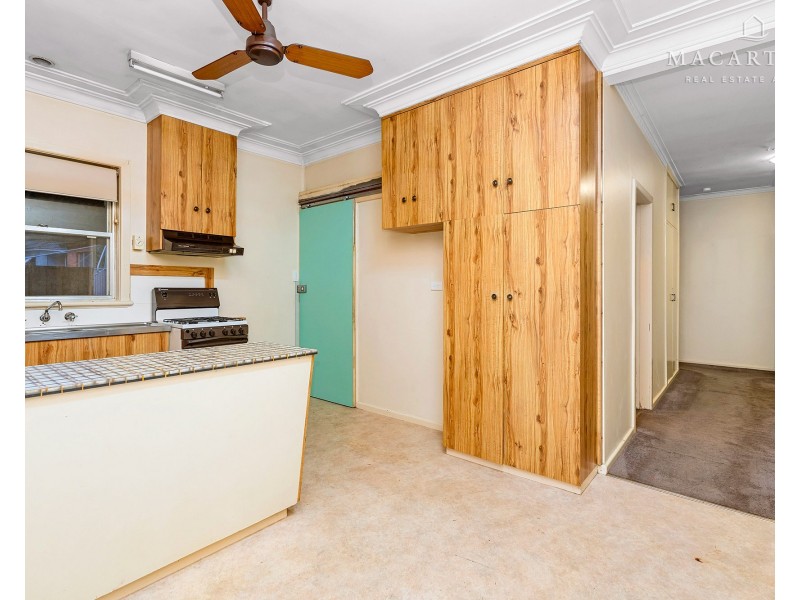 1 Marama Parade, Mount Austin NSW 2650