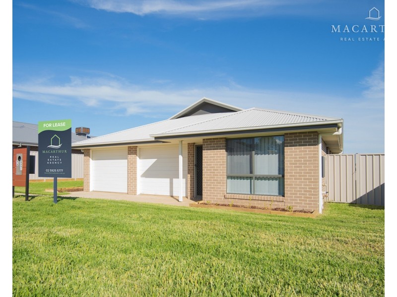 2/57 Coppabella Drive, Gobbagombalin NSW 2650