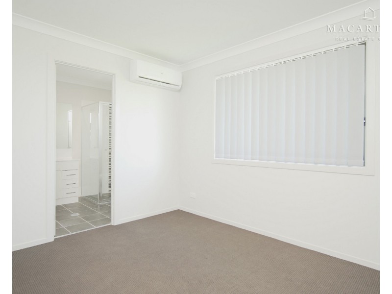 2/57 Coppabella Drive, Gobbagombalin NSW 2650