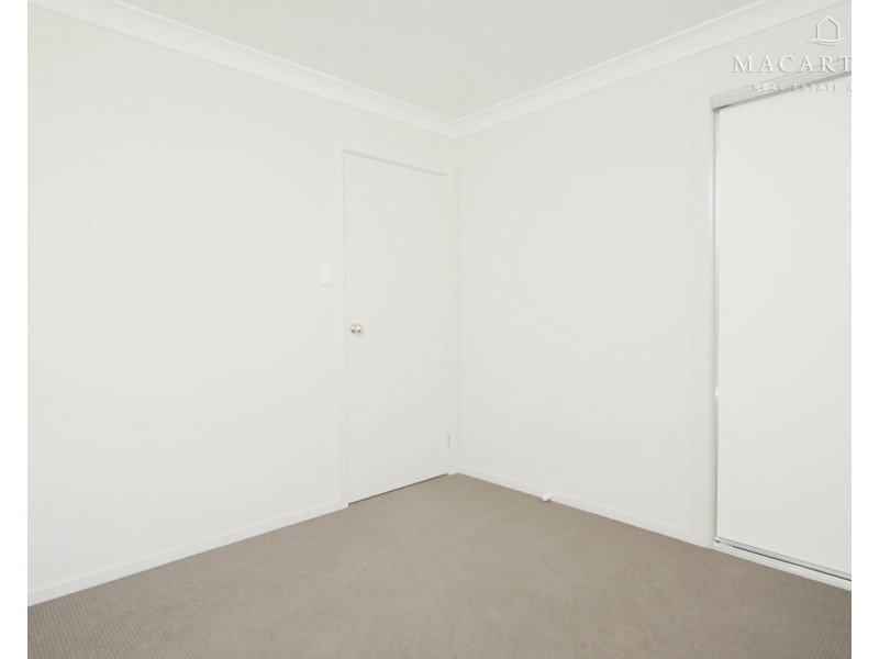 2/57 Coppabella Drive, Gobbagombalin NSW 2650