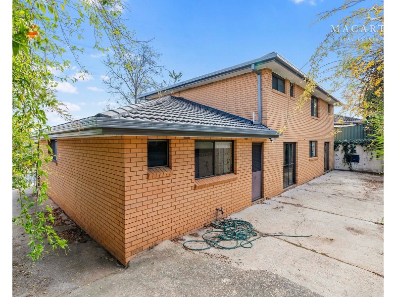 13 Amsterdam Crescent, Tolland NSW 2650