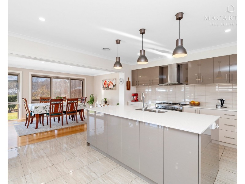 21 Kunzea Place, Springvale NSW 2650