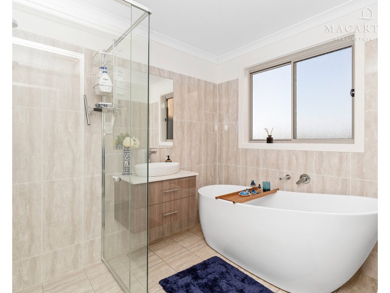 21 Kunzea Place, Springvale NSW 2650