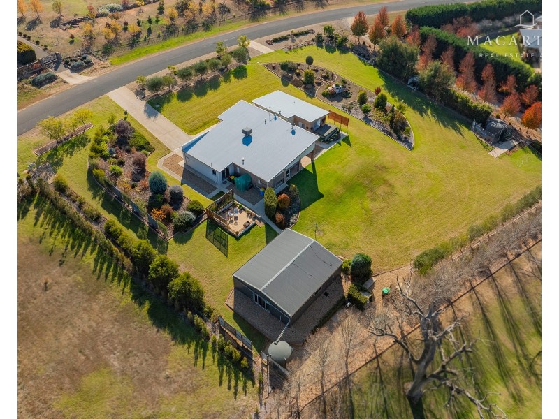 21 Kunzea Place, Springvale NSW 2650