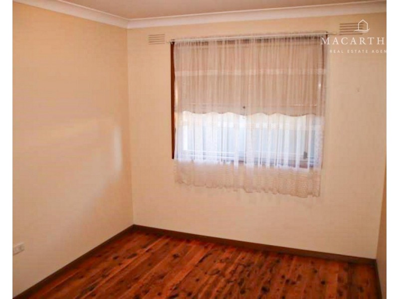 5 Willow Street, Kooringal NSW 2650