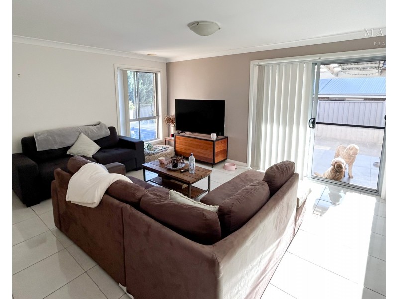 64 Kaloona Drive, Bourkelands NSW 2650