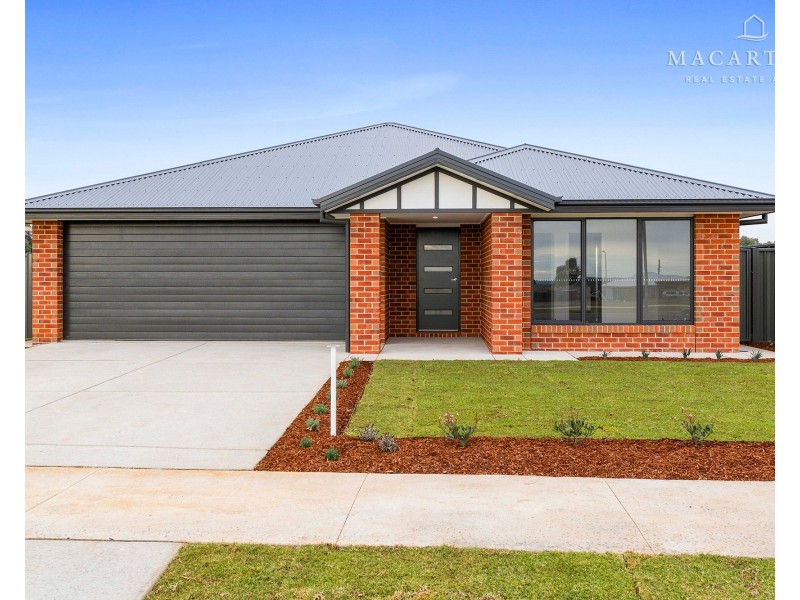 7 Lacebark Drive, Forest Hill NSW 2651