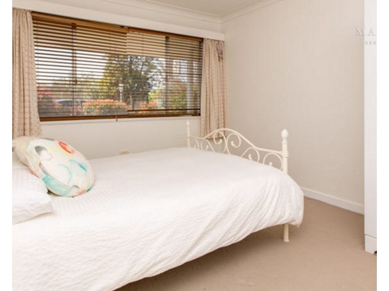 340 Lake Albert Road, Kooringal NSW 2650