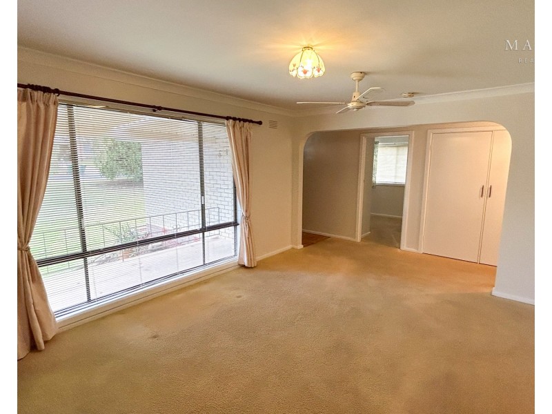 2 Walana Crescent, Kooringal NSW 2650