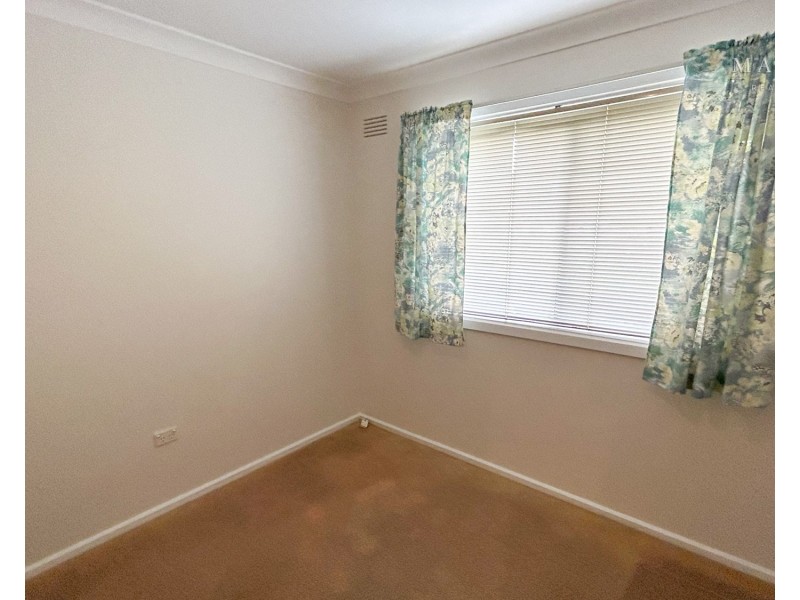 2 Walana Crescent, Kooringal NSW 2650