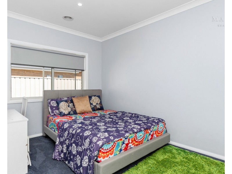 6 Jade Place, Estella NSW 2650
