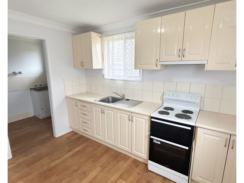 16 Toy Place, Tolland NSW 2650