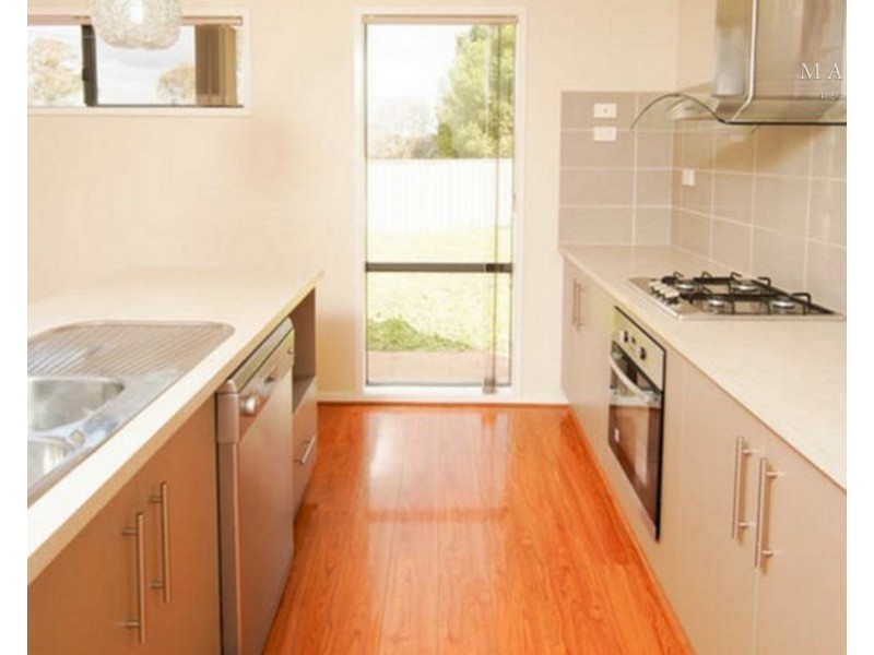 36 Bradman Drive, Boorooma NSW 2650