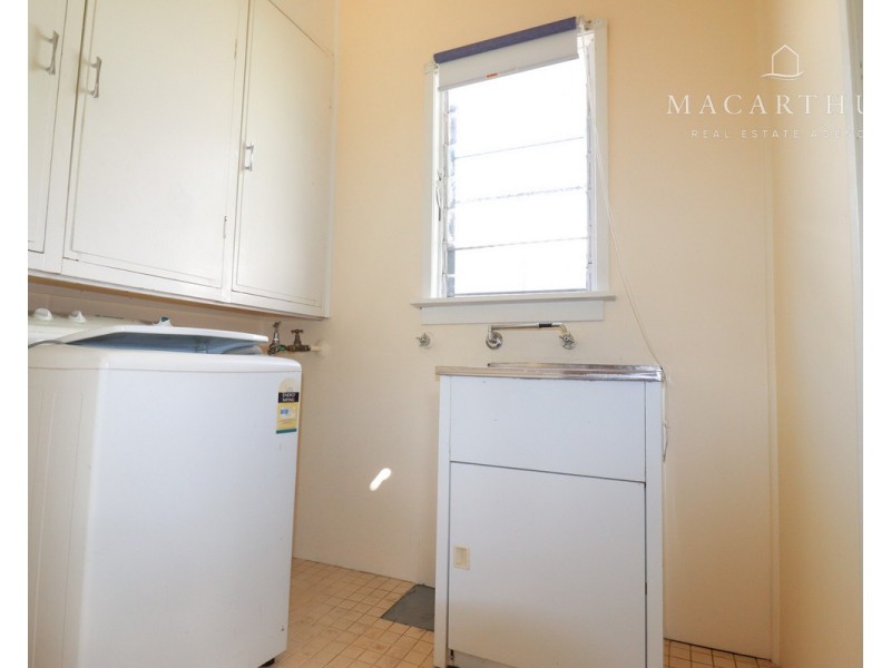 52 Bourke Street, Turvey Park NSW 2650