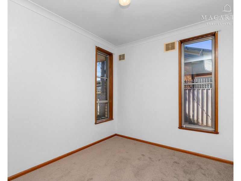 36 Walteela Avenue, Mount Austin NSW 2650