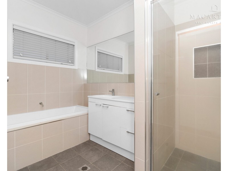 36 Walteela Avenue, Mount Austin NSW 2650