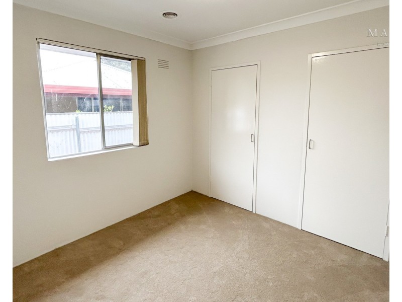 16 Walana Crescent, Kooringal NSW 2650