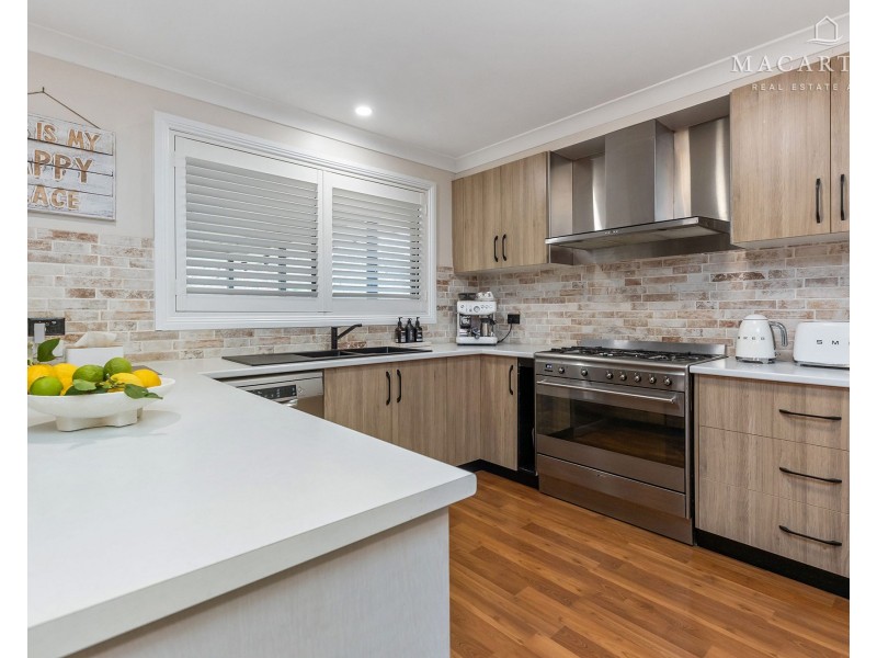 118 Kaloona Drive, Bourkelands NSW 2650