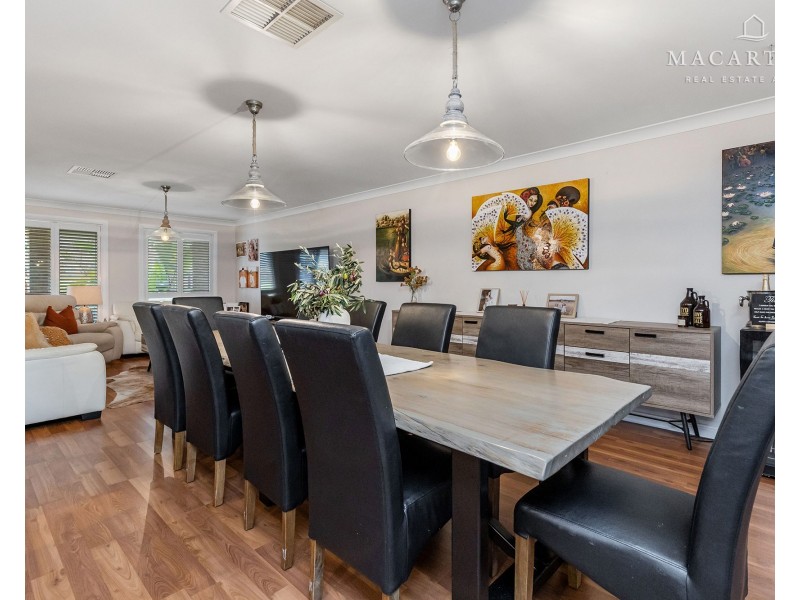 118 Kaloona Drive, Bourkelands NSW 2650