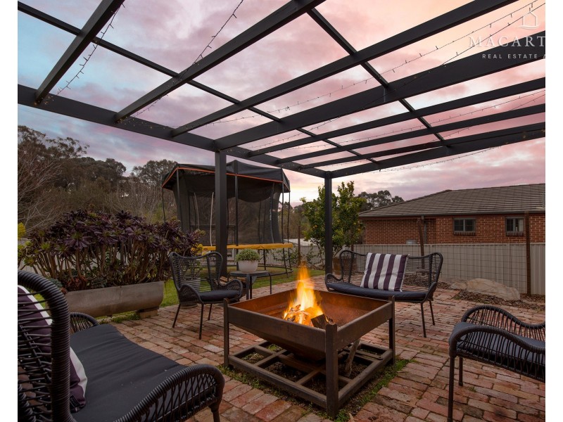118 Kaloona Drive, Bourkelands NSW 2650