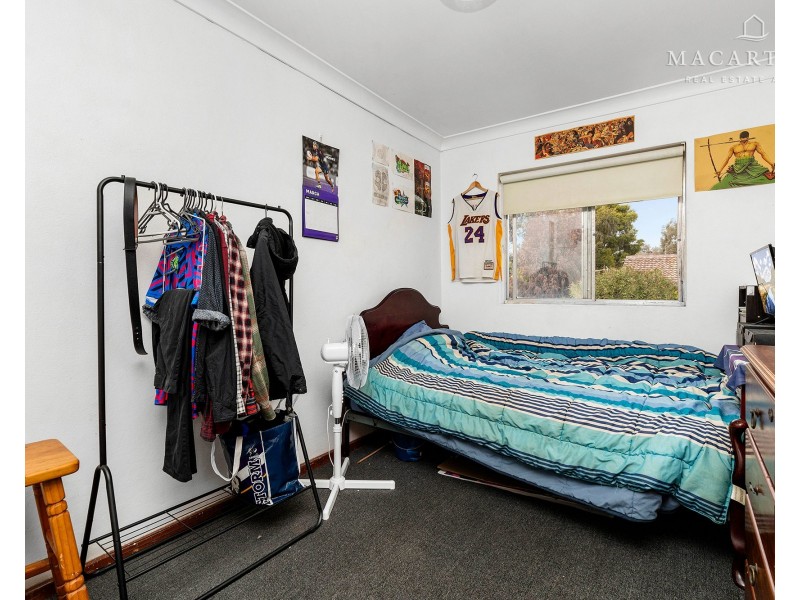 6/4 Nordlingen Drive, Tolland NSW 2650