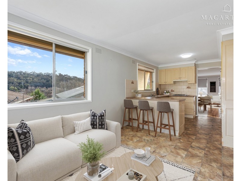 51 Churchill Avenue, Kooringal NSW 2650