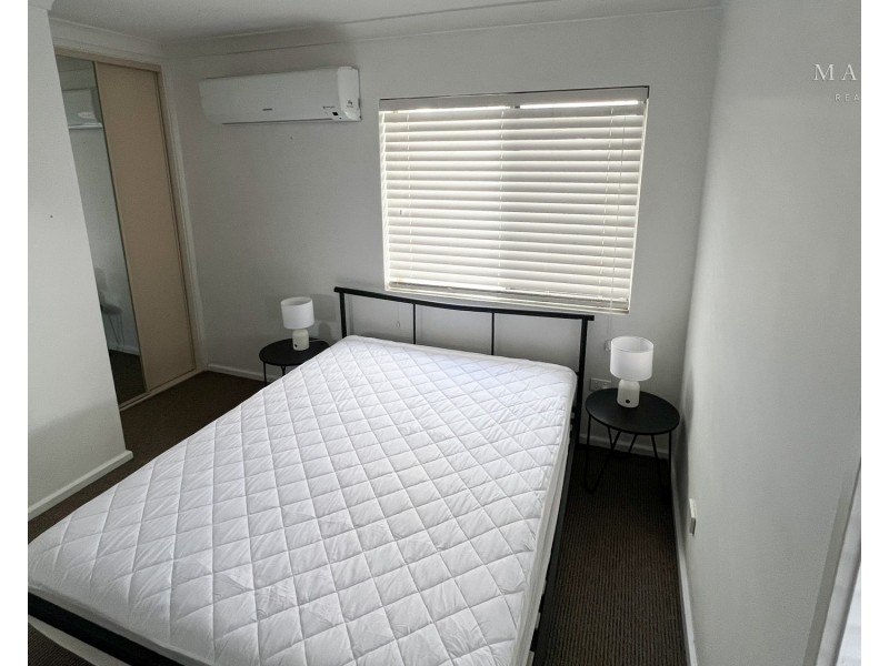 1/12 Higgins Avenue, Wagga Wagga NSW 2650